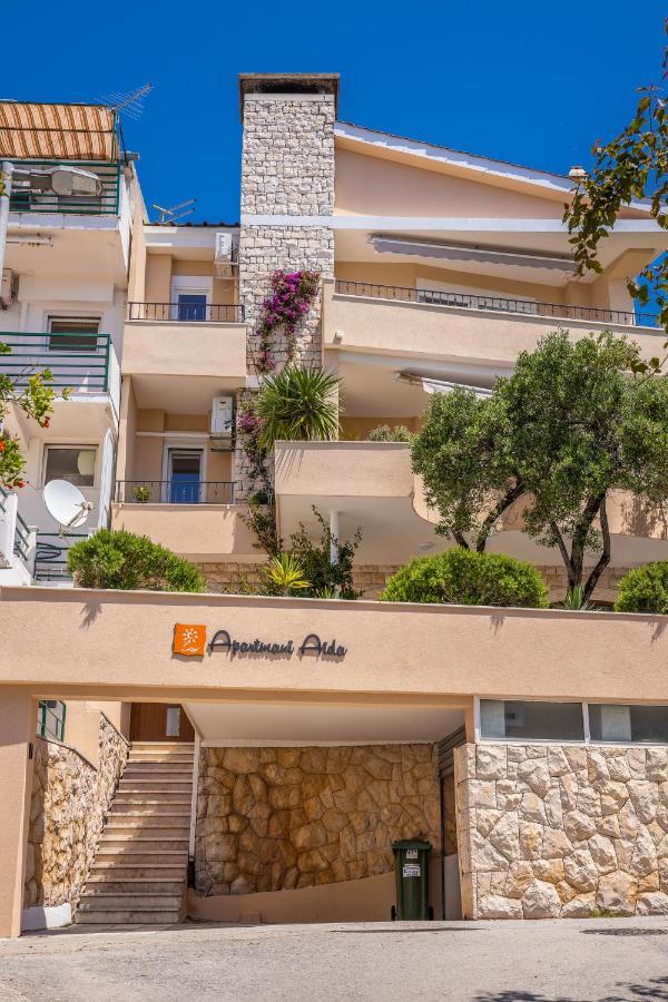 Apartmani Aida Zivogosce Ngoại thất bức ảnh