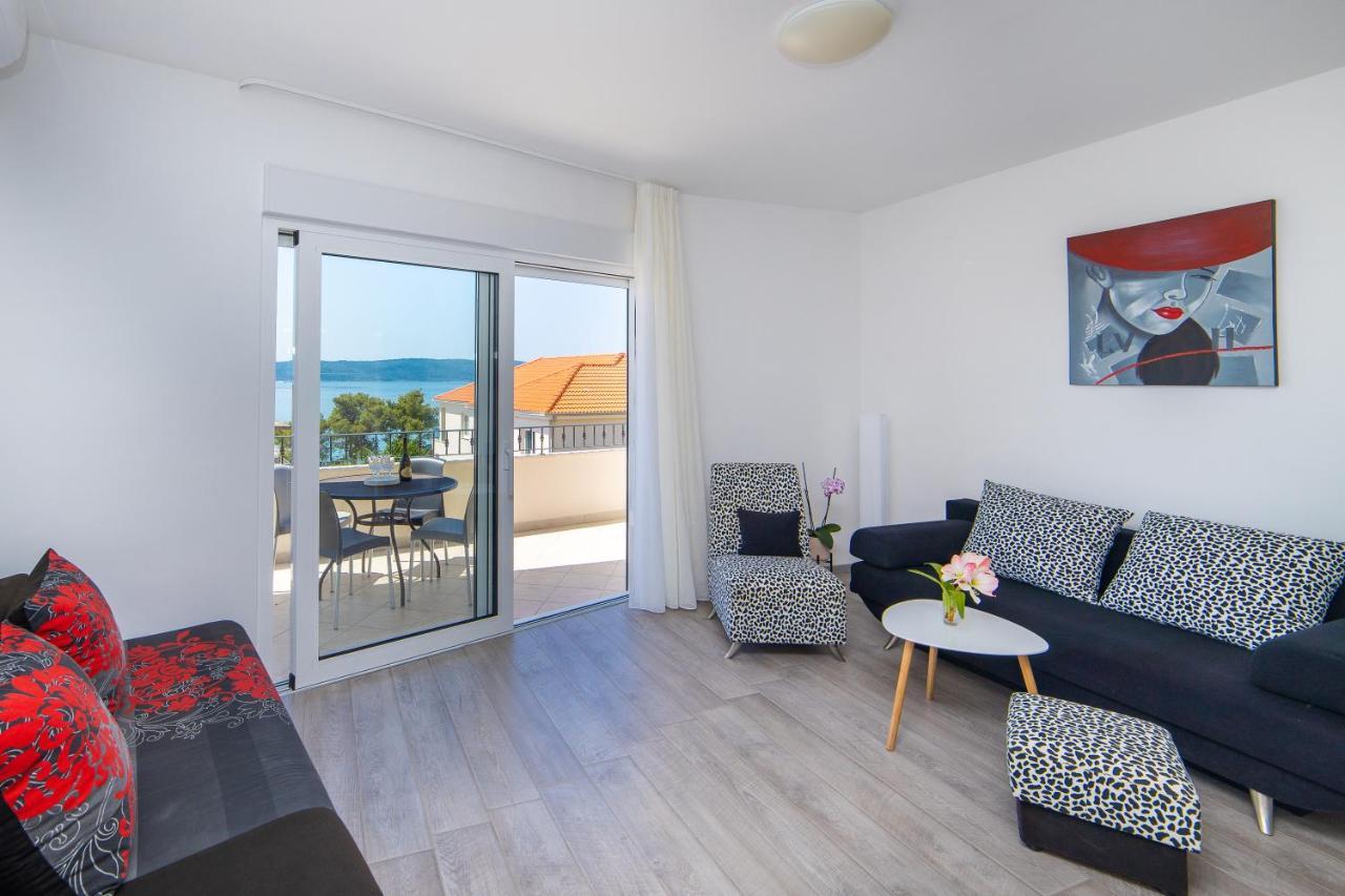 Apartmani Aida Zivogosce Ngoại thất bức ảnh