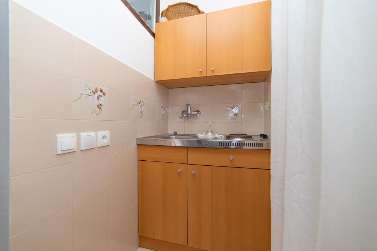 Apartmani Aida Zivogosce Ngoại thất bức ảnh