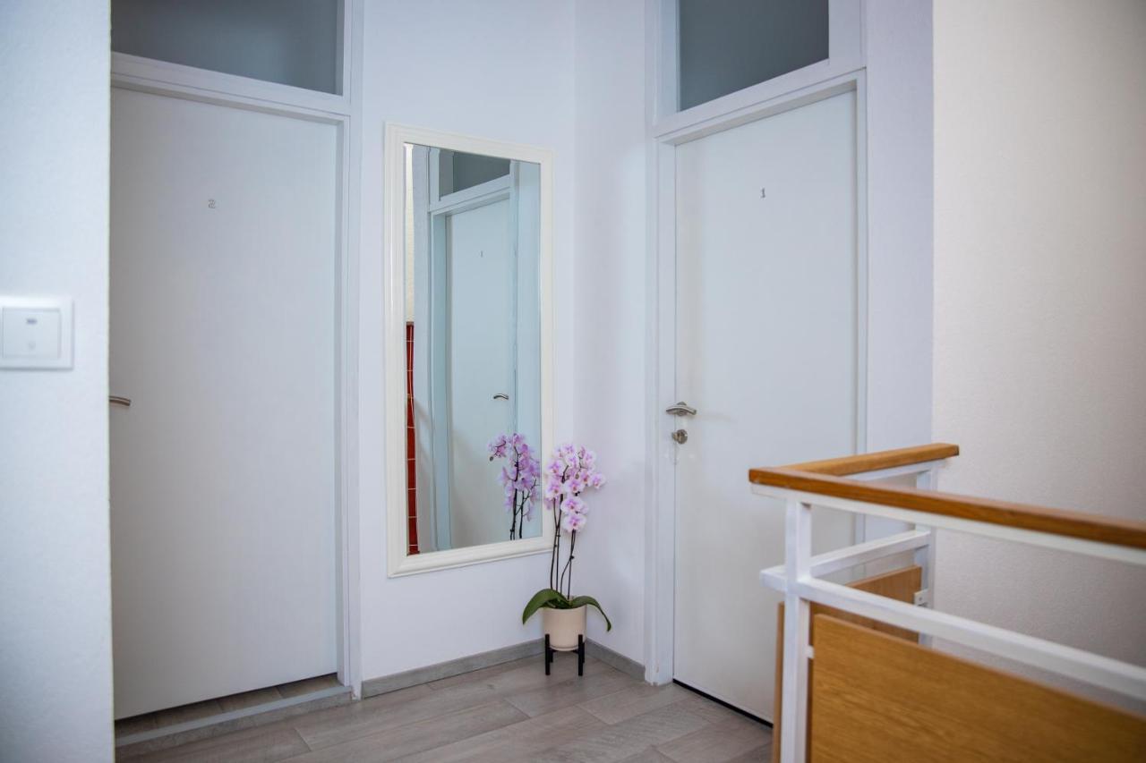 Apartmani Aida Zivogosce Ngoại thất bức ảnh